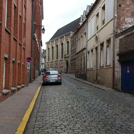 アパート 7 Du Temple 2 Sans Cuisine